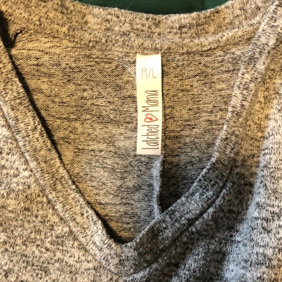 Latched Mama Relaxed Sweater Nursing Tunic - Picture 2 of 2